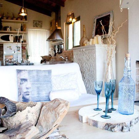 Maria'S Boutique Home อาร์เตมีดา ภายนอก รูปภาพ